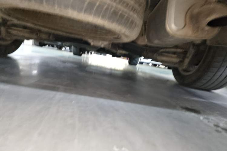 Used Mercedes-Benz Vito 2016 2.0T Elite Edition Chassis Rear