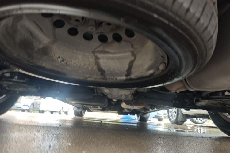 Used Mercedes-Benz Vito 2016 2.0T Business Edition Chassis Rear Left