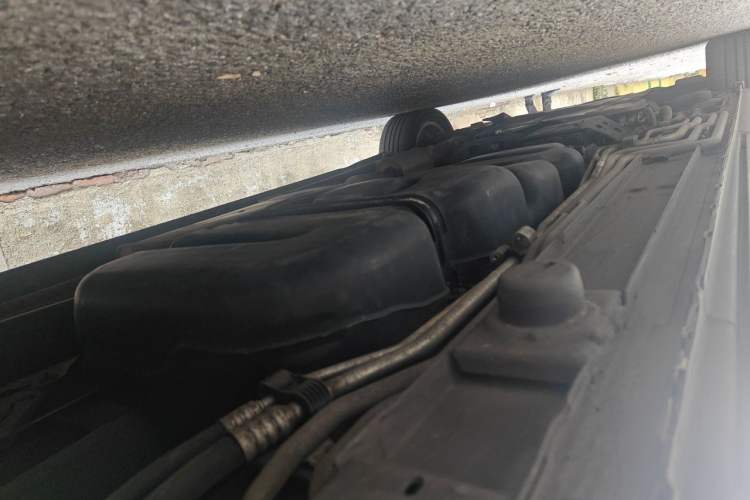 Used Mercedes-Benz Vito 2016 2.0T Business Edition Chassis Rear Left