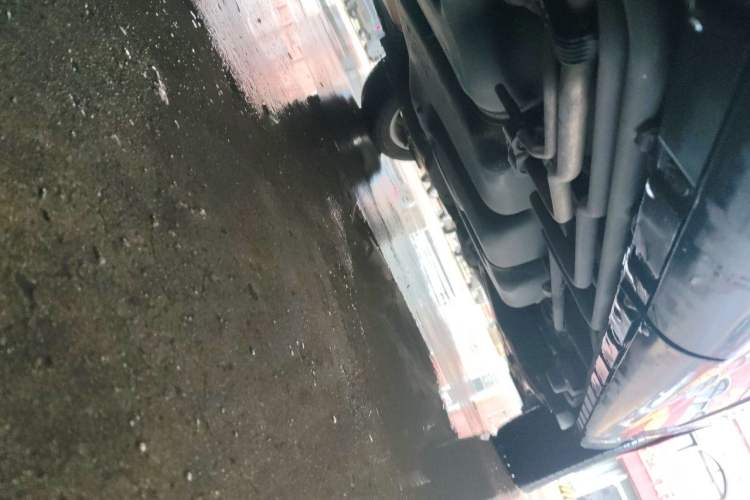 Used Mercedes-Benz Vito 2016 2.0T Elite Edition Chassis Rear Left