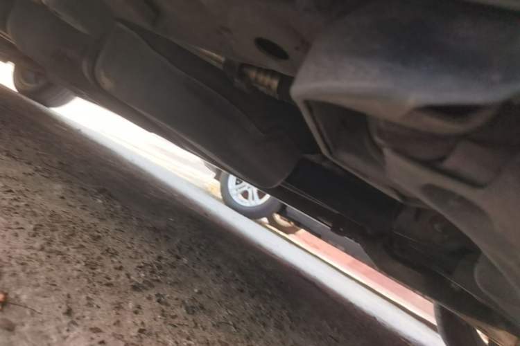 Used Mercedes-Benz Vito  Chassis Rear Left
