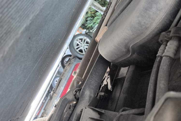 Used Mercedes-Benz Vito 2016 2.0T Business Edition Chassis Rear Left