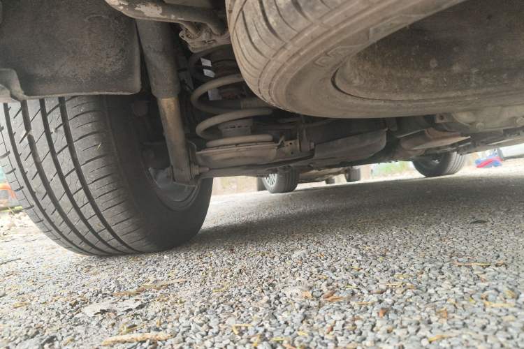 Used Mercedes-Benz Vito 2016 2.0T Business Edition Chassis Rear Left