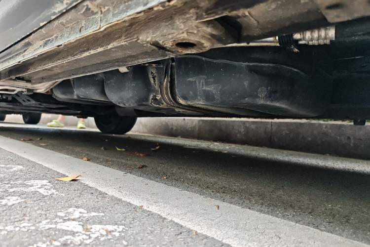 Used Mercedes-Benz Vito 2016 2.0T Business Edition Chassis Rear Left