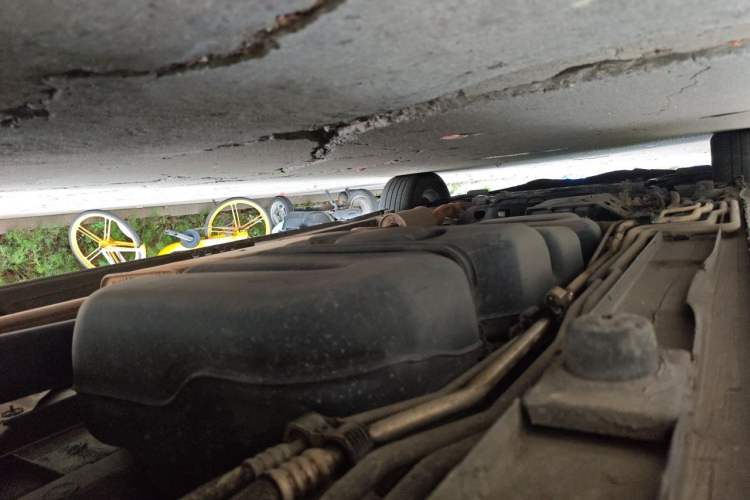 Used Mercedes-Benz Vito 2016 2.0T Business Edition Chassis Rear Left