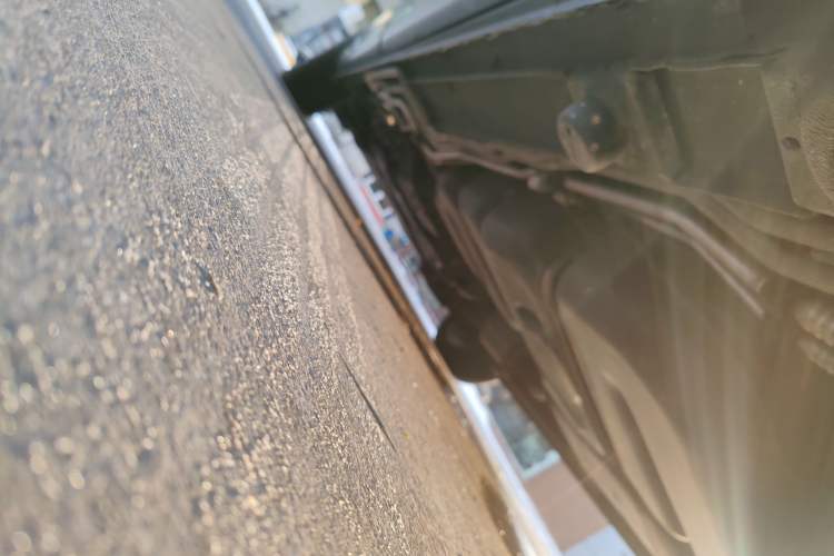 Used Mercedes-Benz Vito 2016 2.0T Business Edition Chassis Rear Left