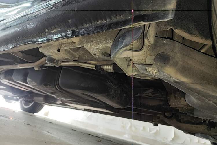 Used Mercedes-Benz Vito 2016 2.0T Elite Edition Chassis Rear Left