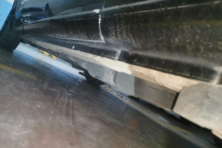 Used Mercedes-Benz Vito 2016 2.0T Business Edition Chassis Rear Left