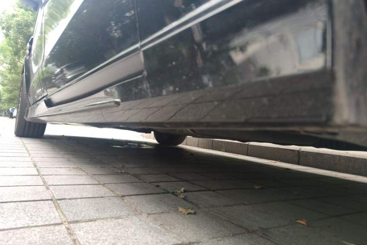 Used Mercedes-Benz Vito  Chassis Rear Left