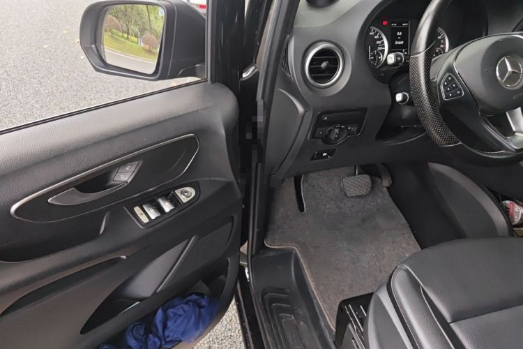 Used Mercedes-Benz Vito 2016 2.0T Business Edition Driver Seat
