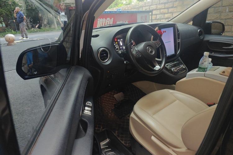 Used Mercedes-Benz Vito 2016 2.0T Business Edition Driver Seat