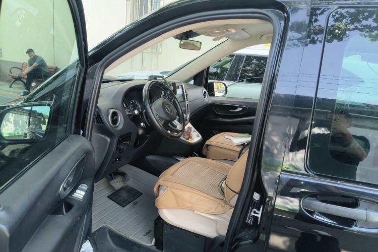 Used Mercedes-Benz Vito 2016 2.0T Business Edition Driver Seat