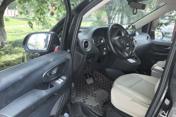 Used Mercedes-Benz Vito 2016 2.0T Business Edition Driver Seat