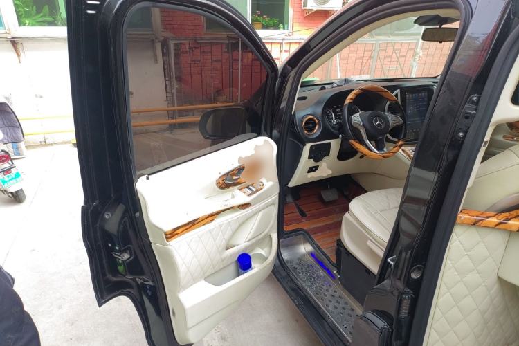 Used Mercedes-Benz Vito 2016 2.0T Business Edition Driver Seat
