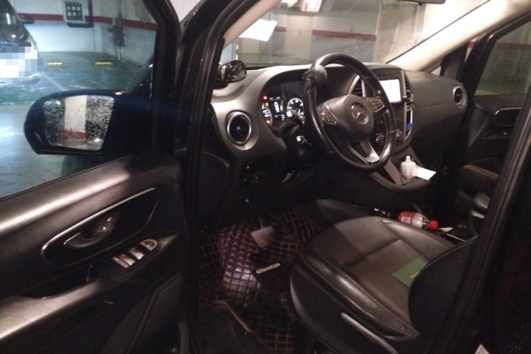 Used Mercedes-Benz Vito 2016 2.0T Business Edition Driver Seat