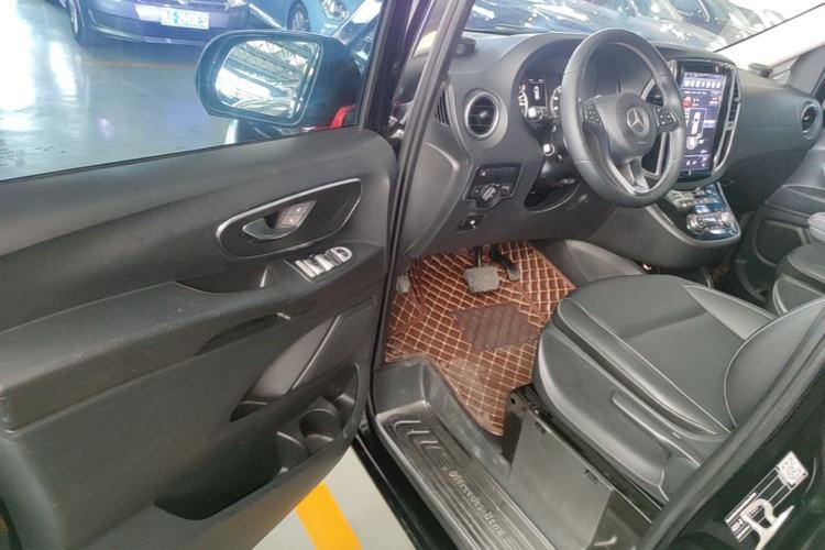 Used Mercedes-Benz Vito 2016 2.0T Business Edition Driver Seat