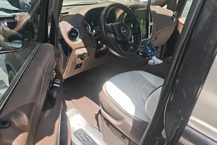 Used Mercedes-Benz Vito  Driver Seat