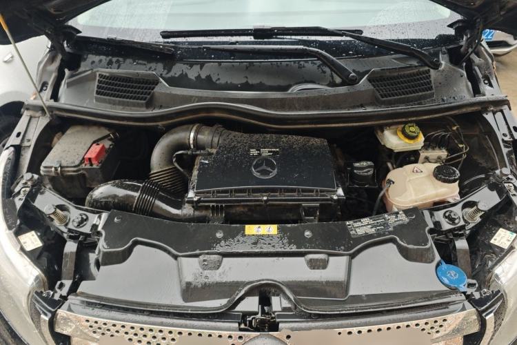 Used Mercedes-Benz Vito 2016 2.0T Business Edition Engine Bay