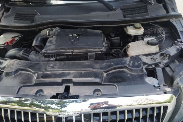 Used Mercedes-Benz Vito 2016 2.0T Elite Edition Engine Bay