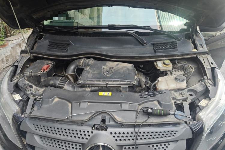 Used Mercedes-Benz Vito 2016 2.0T Business Edition Engine Bay