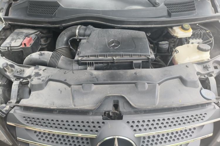 Used Mercedes-Benz Vito 2016 2.0T Business Edition Engine Bay