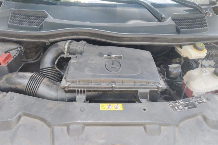 Used Mercedes-Benz Vito 2016 2.0T Business Edition Engine Bay