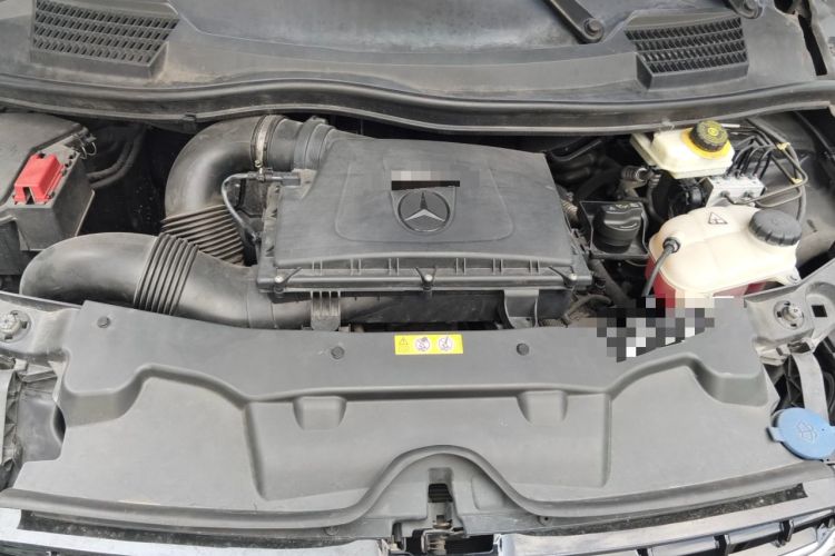 Used Mercedes-Benz Vito 2016 2.0T Elite Edition Engine Bay