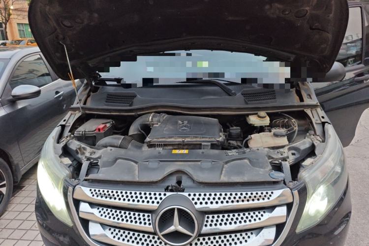 Used Mercedes-Benz Vito 2016 2.0T Elite Edition Engine Bay
