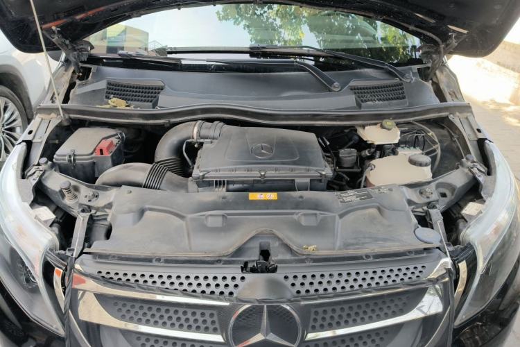 Used Mercedes-Benz Vito 2016 2.0T Business Edition Engine Bay
