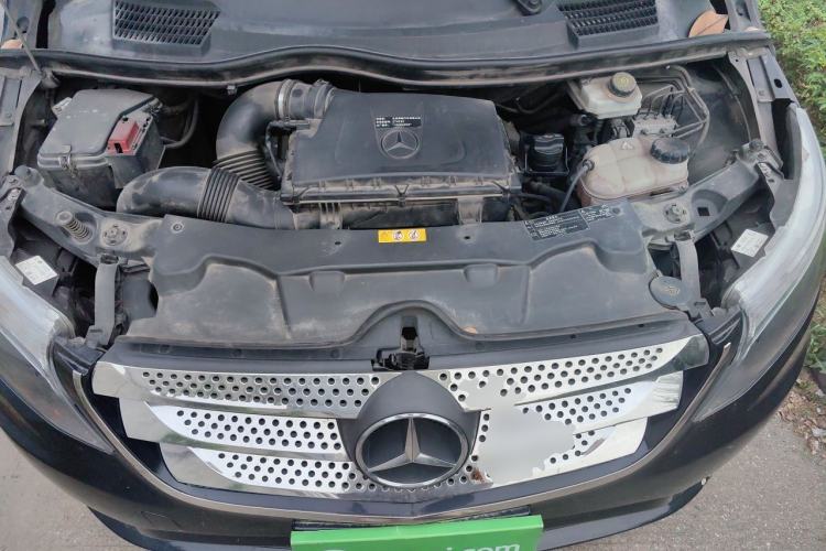Used Mercedes-Benz Vito 2016 2.0T Elite Edition Engine Bay
