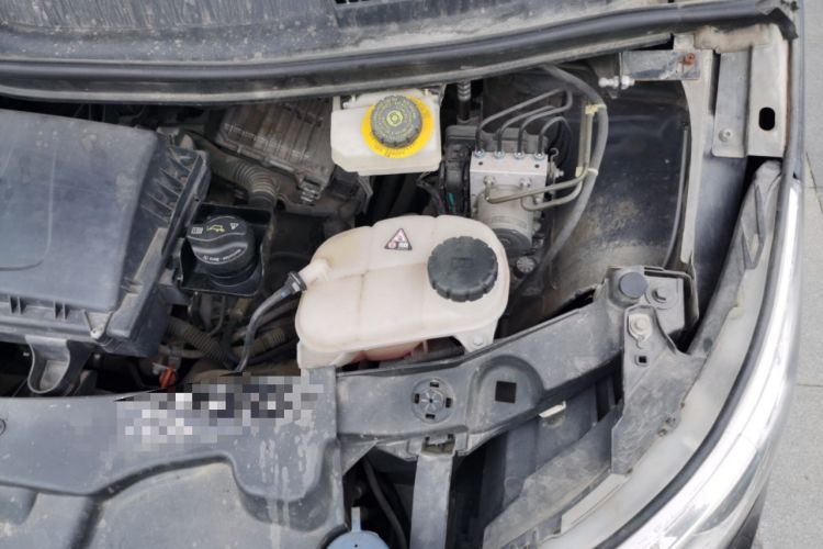 Used Mercedes-Benz Vito 2016 2.0T Business Edition Engine Bay Left
