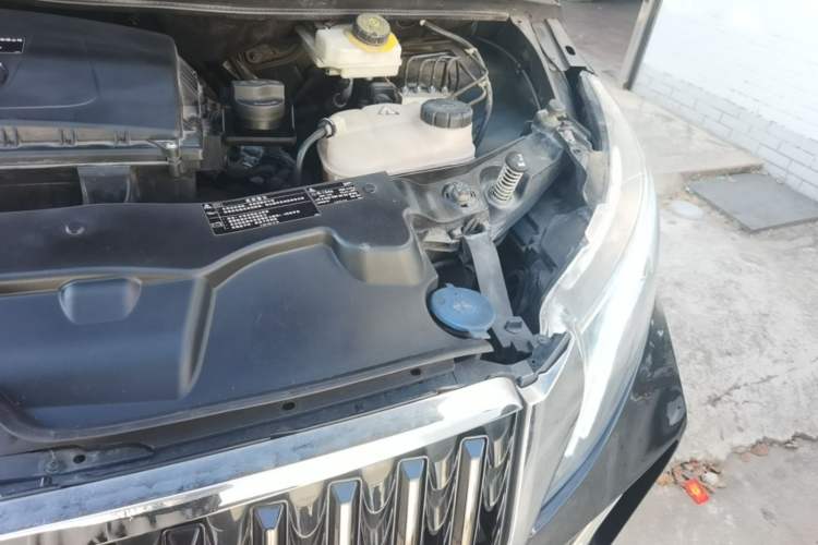 Used Mercedes-Benz Vito  Engine Bay Left