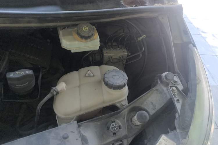 Used Mercedes-Benz Vito 2016 2.0T Business Edition Engine Bay Left