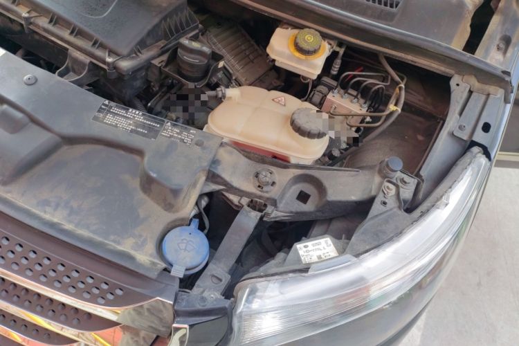 Used Mercedes-Benz Vito 2016 2.0T Business Edition Engine Bay Left