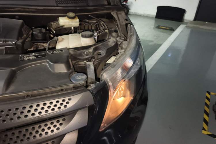 Used Mercedes-Benz Vito 2016 2.0T Business Edition Engine Bay Left