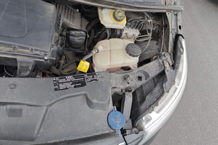 Used Mercedes-Benz Vito 2016 2.0T Business Edition Engine Bay Left
