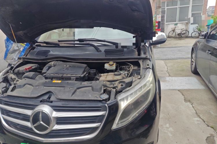 Used Mercedes-Benz Vito 2016 2.0T Business Edition Engine Bay Left