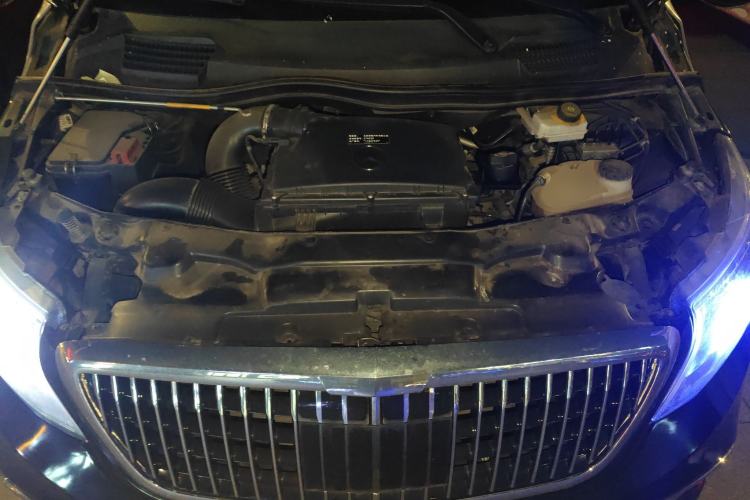 Used Mercedes-Benz Vito 2016 2.0T Business Edition Engine Bay