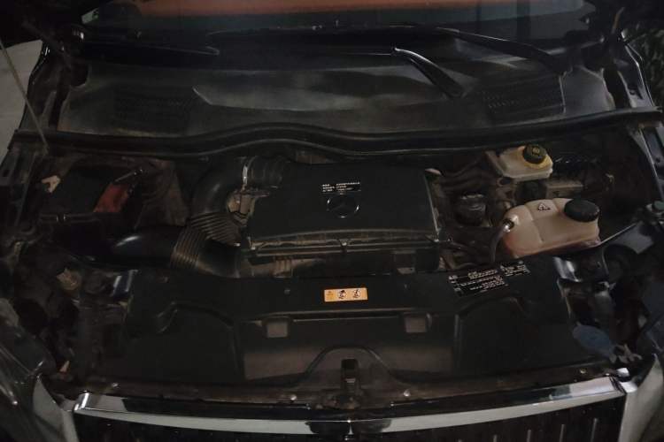Used Mercedes-Benz Vito 2016 2.0T Business Edition Engine Bay