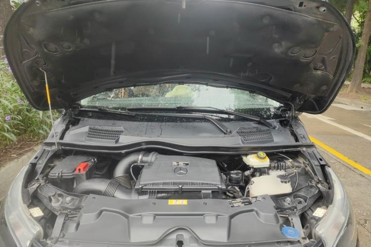 Used Mercedes-Benz Vito 2016 2.0T Elite Edition Engine Bay
