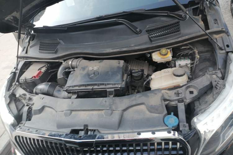 Used Mercedes-Benz Vito 2016 2.0T Elite Edition Engine Bay