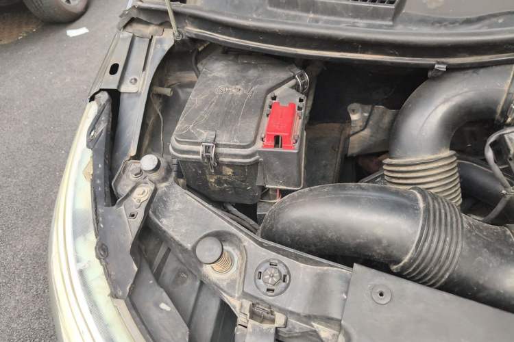 Used Mercedes-Benz Vito 2016 2.0T Business Edition Engine Bay Right