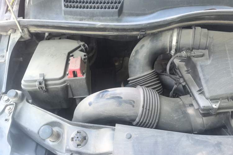 Used Mercedes-Benz Vito 2016 2.0T Business Edition Engine Bay Right