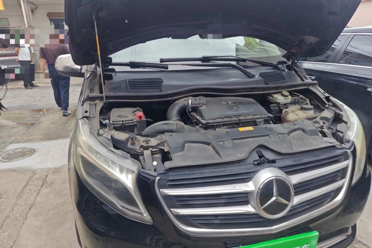 Used Mercedes-Benz Vito 2016 2.0T Business Edition Engine Bay Right
