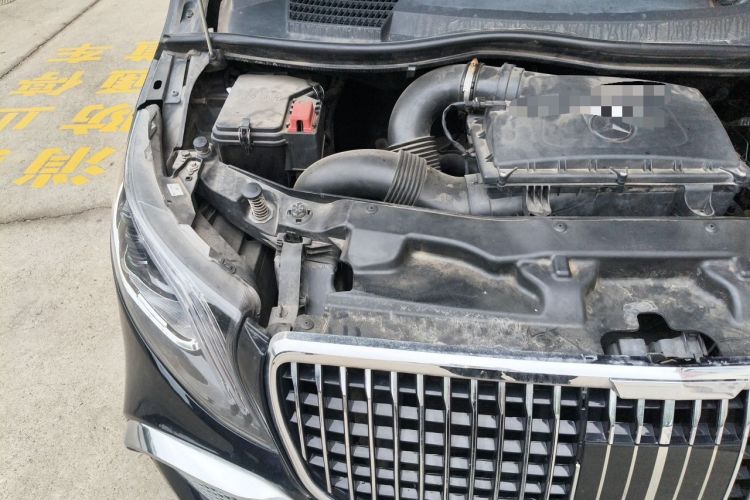 Used Mercedes-Benz Vito 2016 2.0T Elite Edition Engine Bay Right