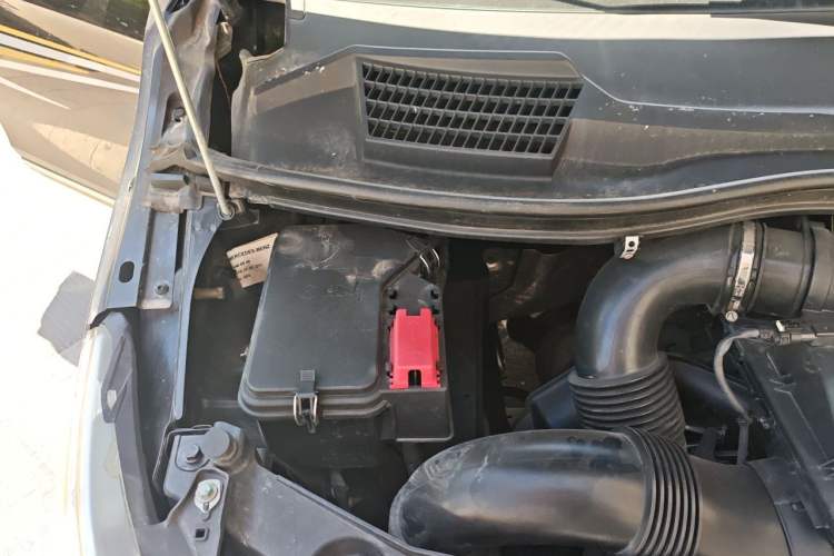 Used Mercedes-Benz Vito  Engine Bay Right