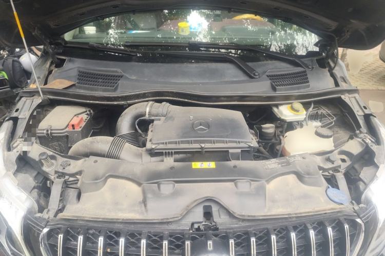 Used Mercedes-Benz Vito 2016 2.0T Elite Edition Engine Bay