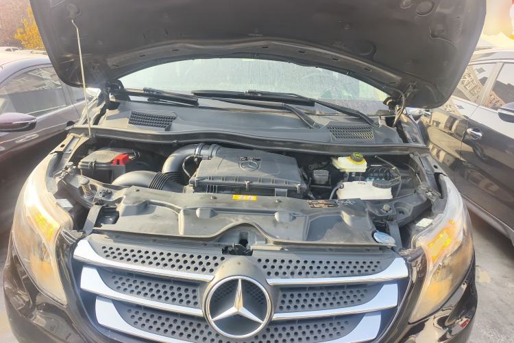 Used Mercedes-Benz Vito 2016 2.0T Business Edition Engine Bay