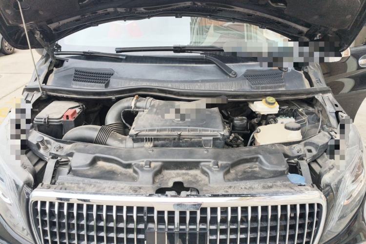 Used Mercedes-Benz Vito 2016 2.0T Elite Edition Engine Bay