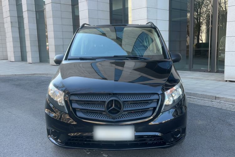 Used Mercedes-Benz Vito 2016 2.0T Elite Edition Exterior 1